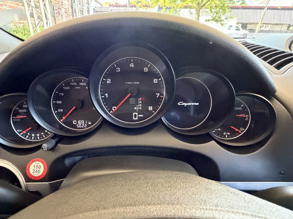 2012 Porsche Cayenne Image 11
