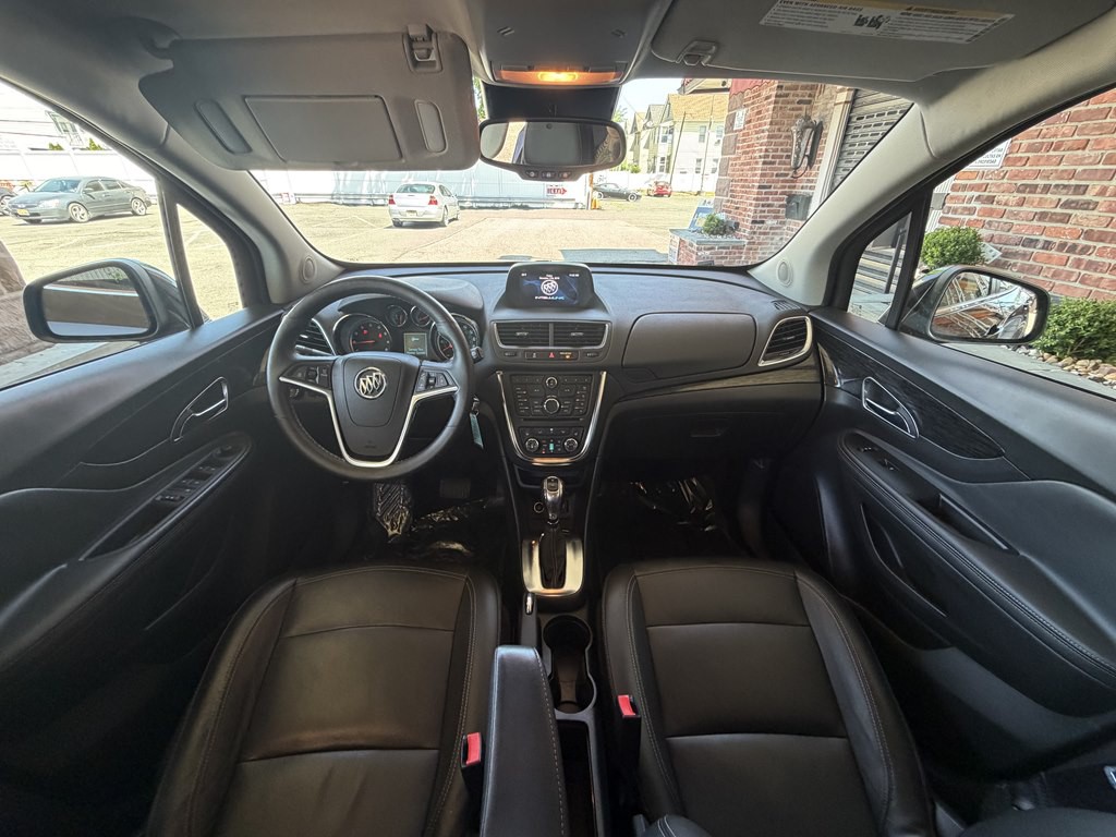2016 Buick Enclave Image 9