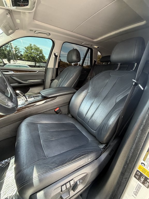2015 BMW X5 Image 16