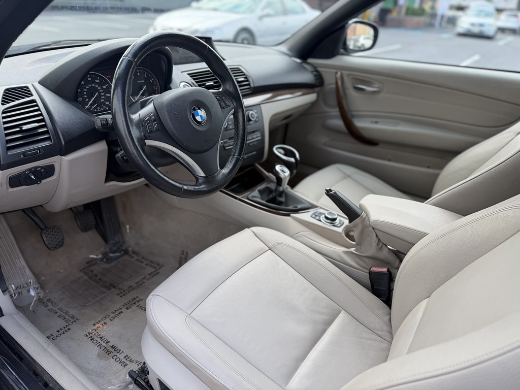 2011 BMW 1 Series Image 9