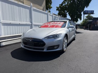 Image for 2015 Tesla Model S 70D FREE SUPERCHARGER ID: 7552040