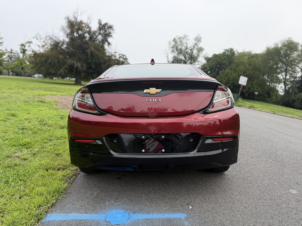 2016 Chevrolet Volt Image 6
