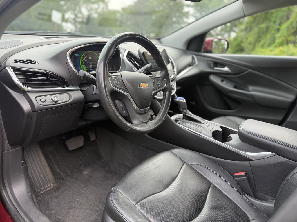 2016 Chevrolet Volt Image 10