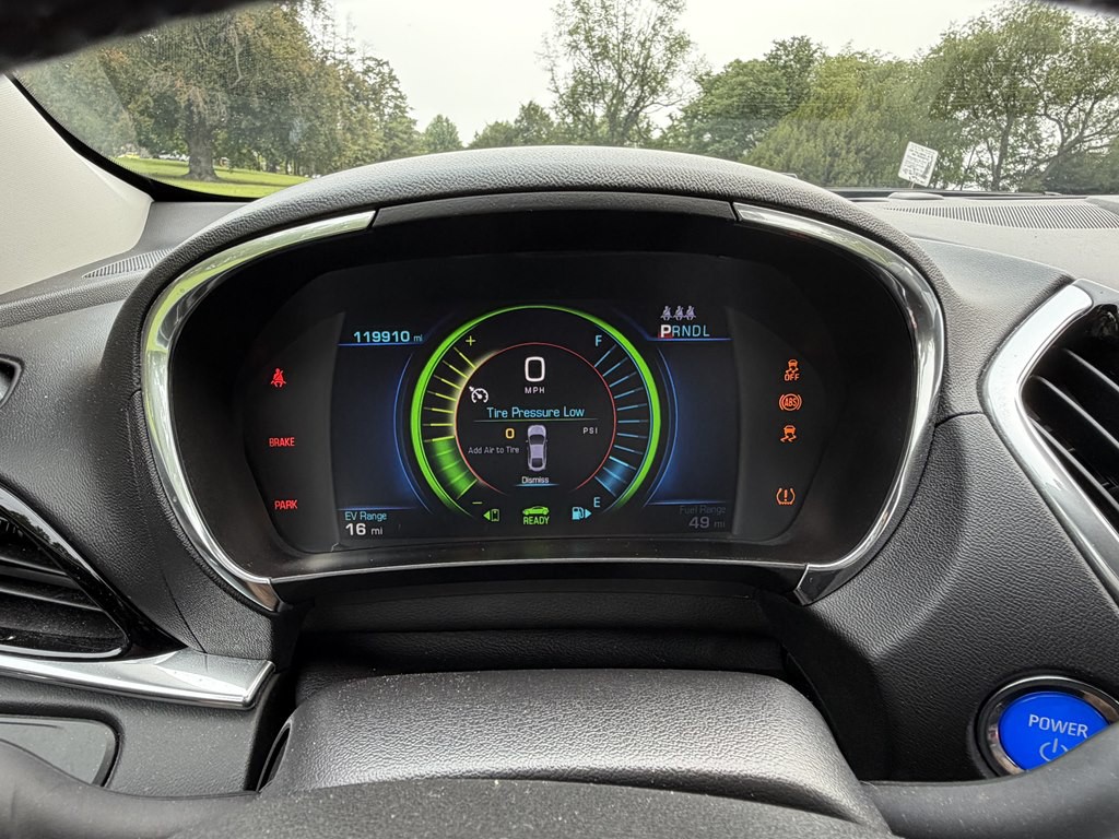 2016 Chevrolet Volt Image 11