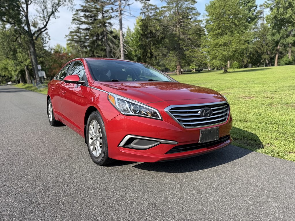 2017 Hyundai Sonata Image 3