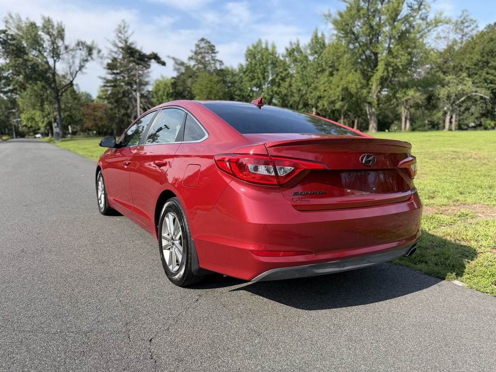 2017 Hyundai Sonata Image 5