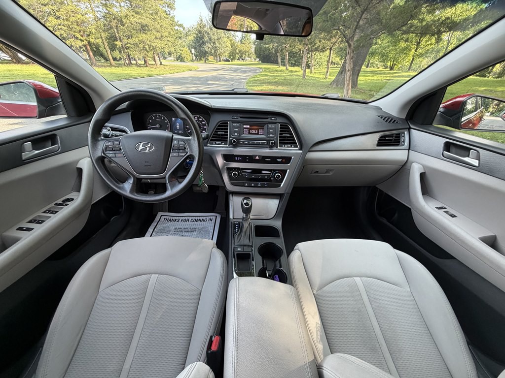 2017 Hyundai Sonata Image 9