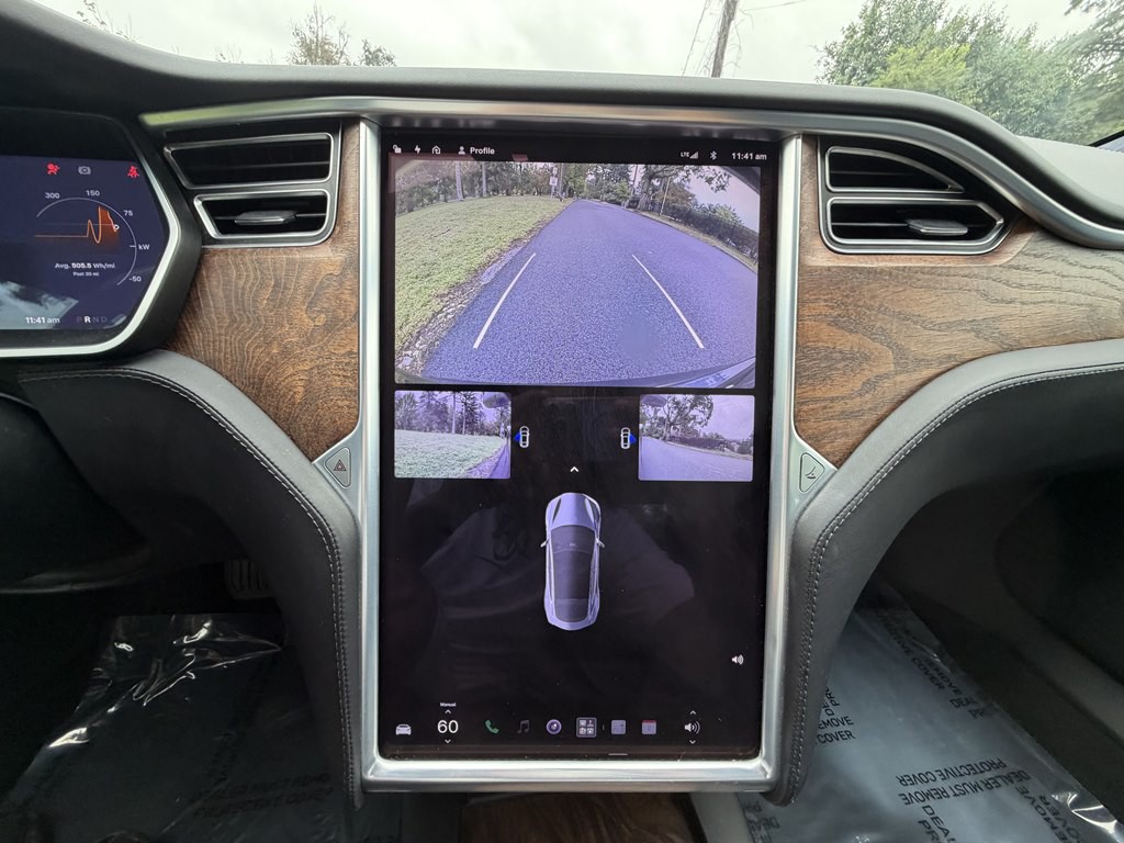 2017 Tesla Model S Image 13