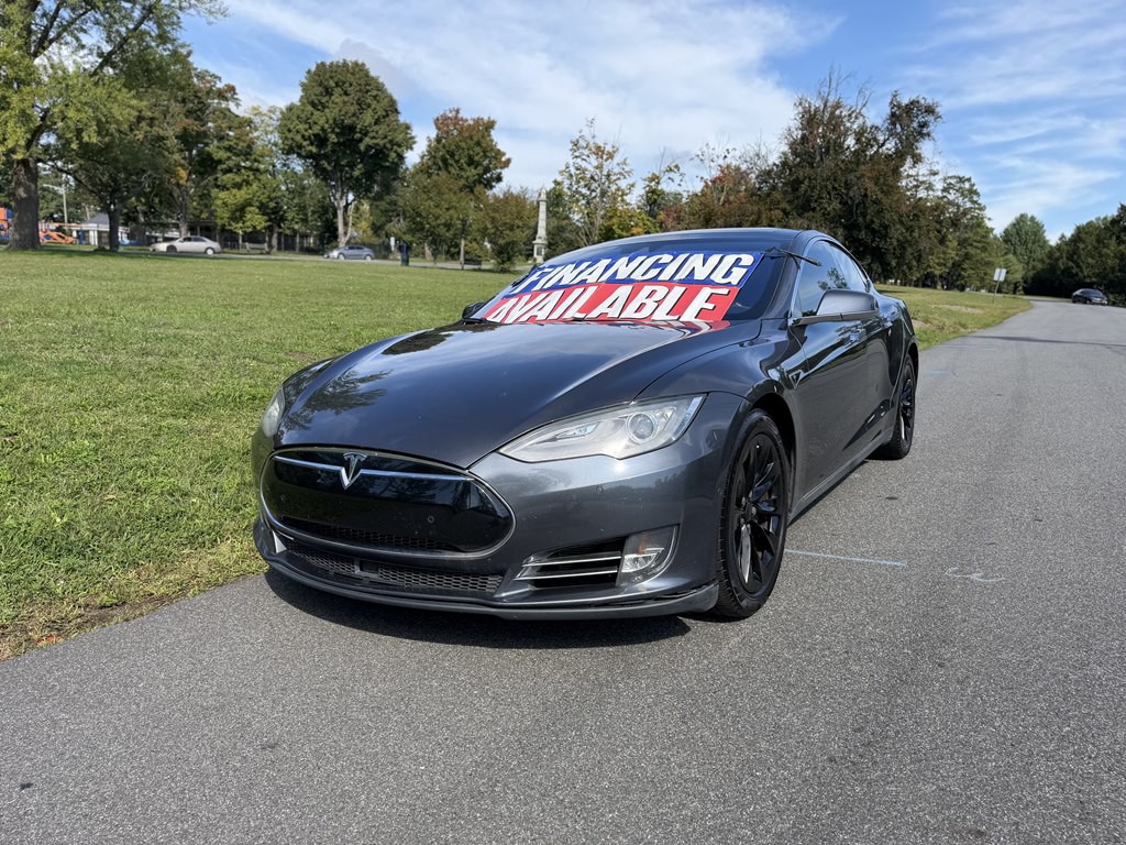 2016 Tesla Model S Image 1