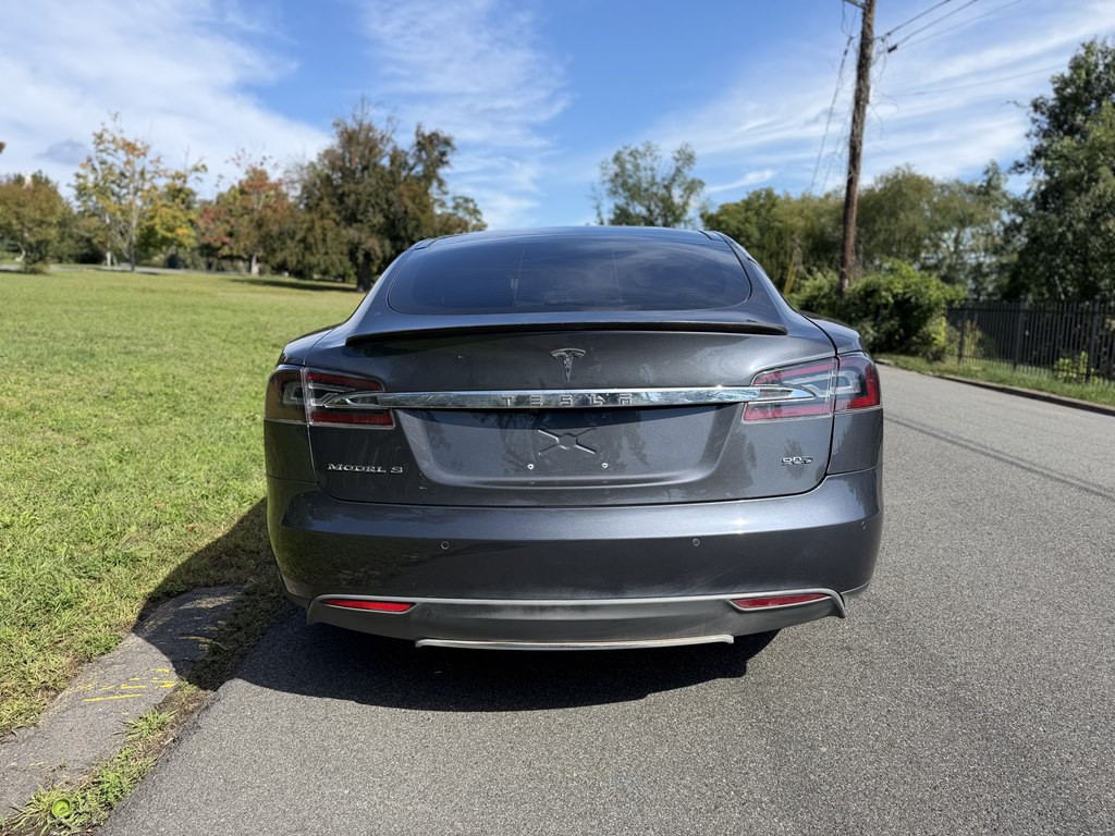 2016 Tesla Model S Image 6