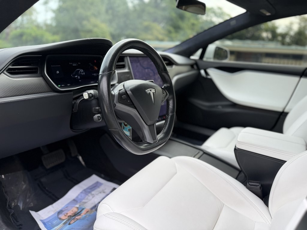 2019 Tesla Model S Image 10