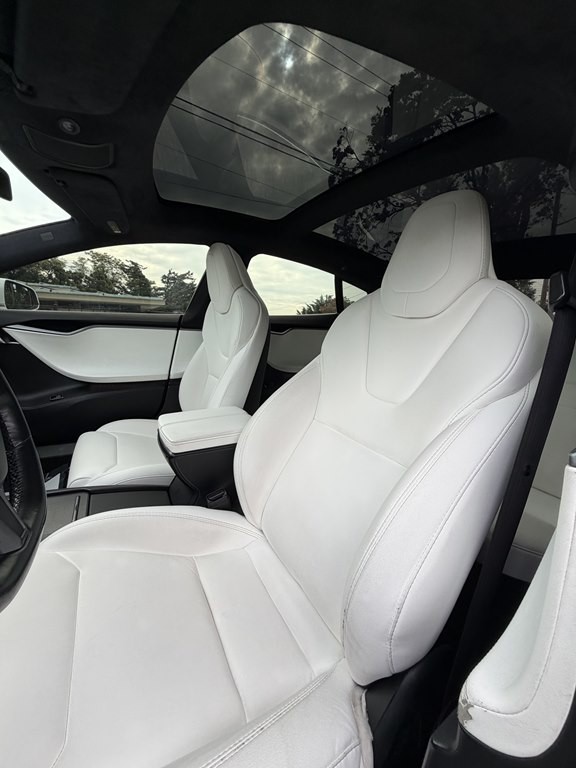 2019 Tesla Model S Image 14