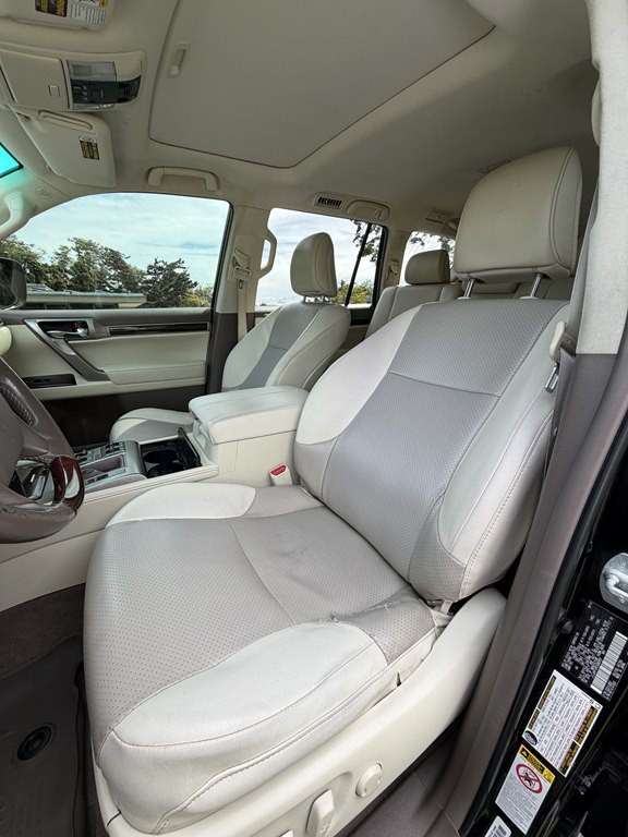 2014 Lexus GX Image 13