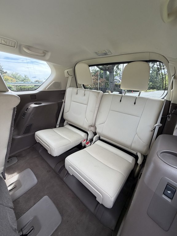 2014 Lexus GX Image 15