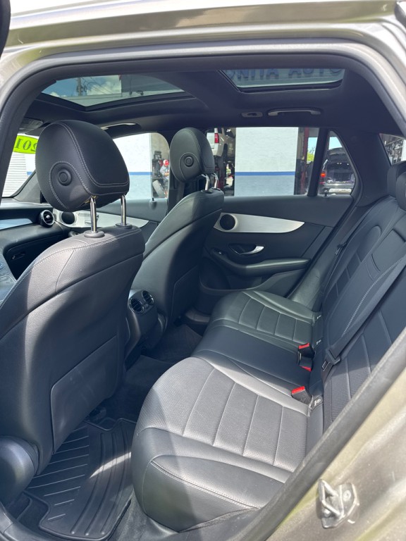 2019 Mercedes-Benz GLC-Class Image 10