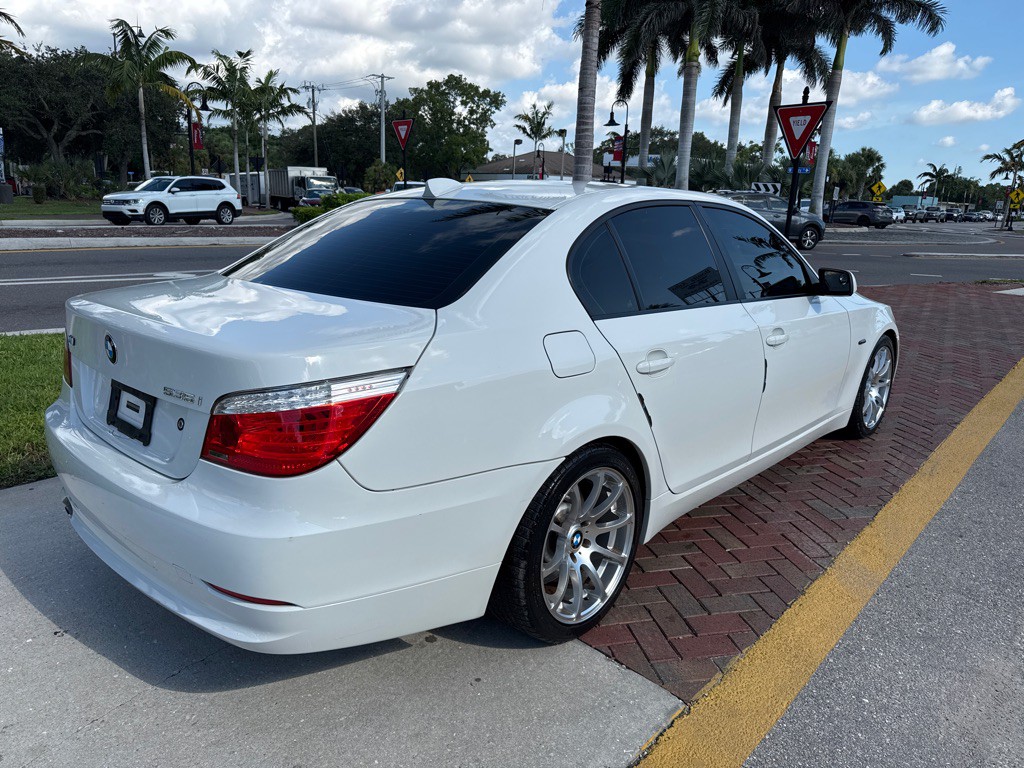 2008 BMW 5 Series Image 3