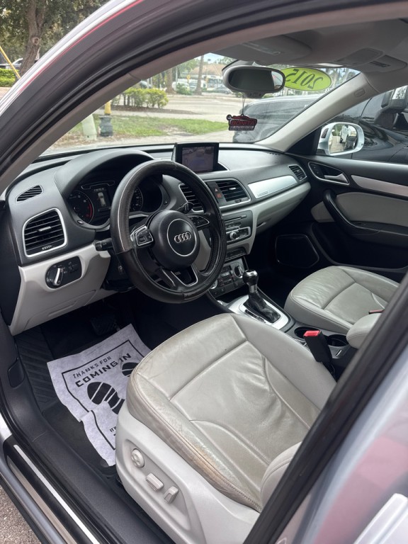2015 Audi Q3 Image 6