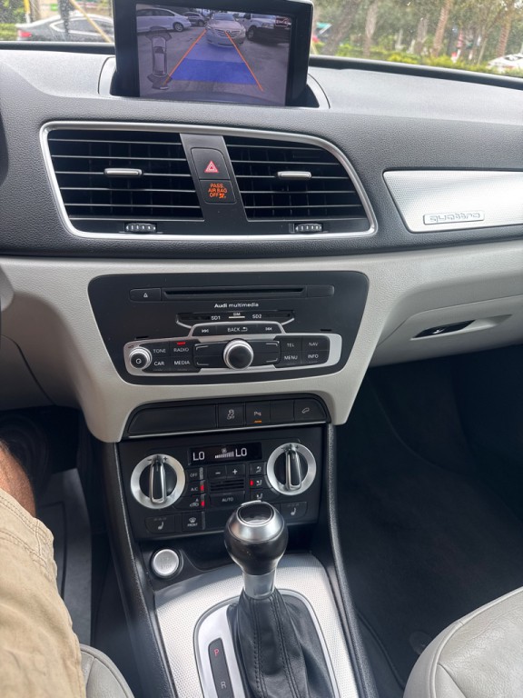2015 Audi Q3 Image 9