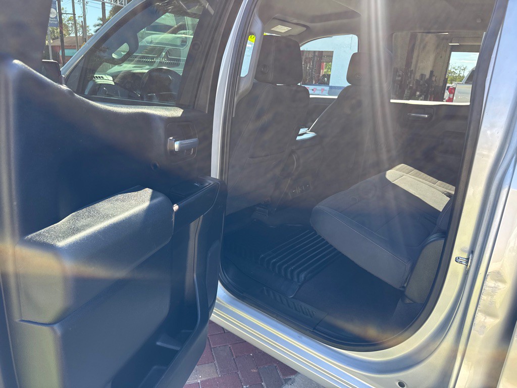 2020 Chevrolet Silverado 1500 Image 12