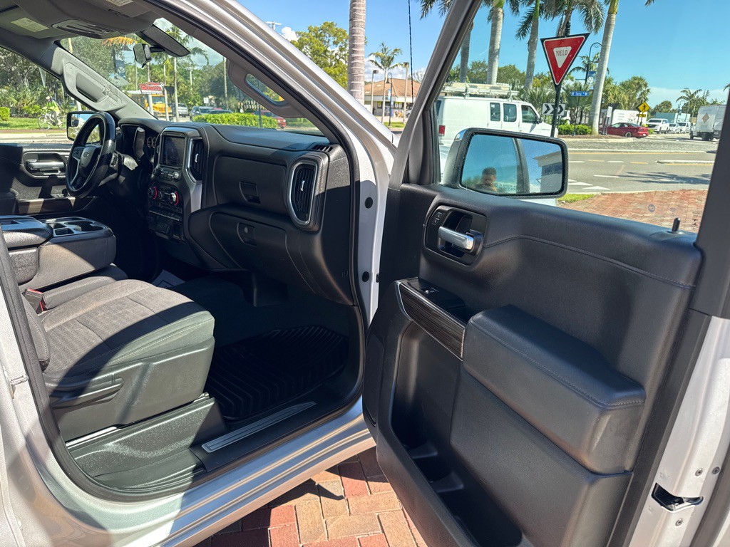2020 Chevrolet Silverado 1500 Image 17