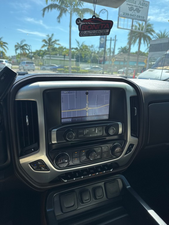 2015 GMC Sierra Image 11
