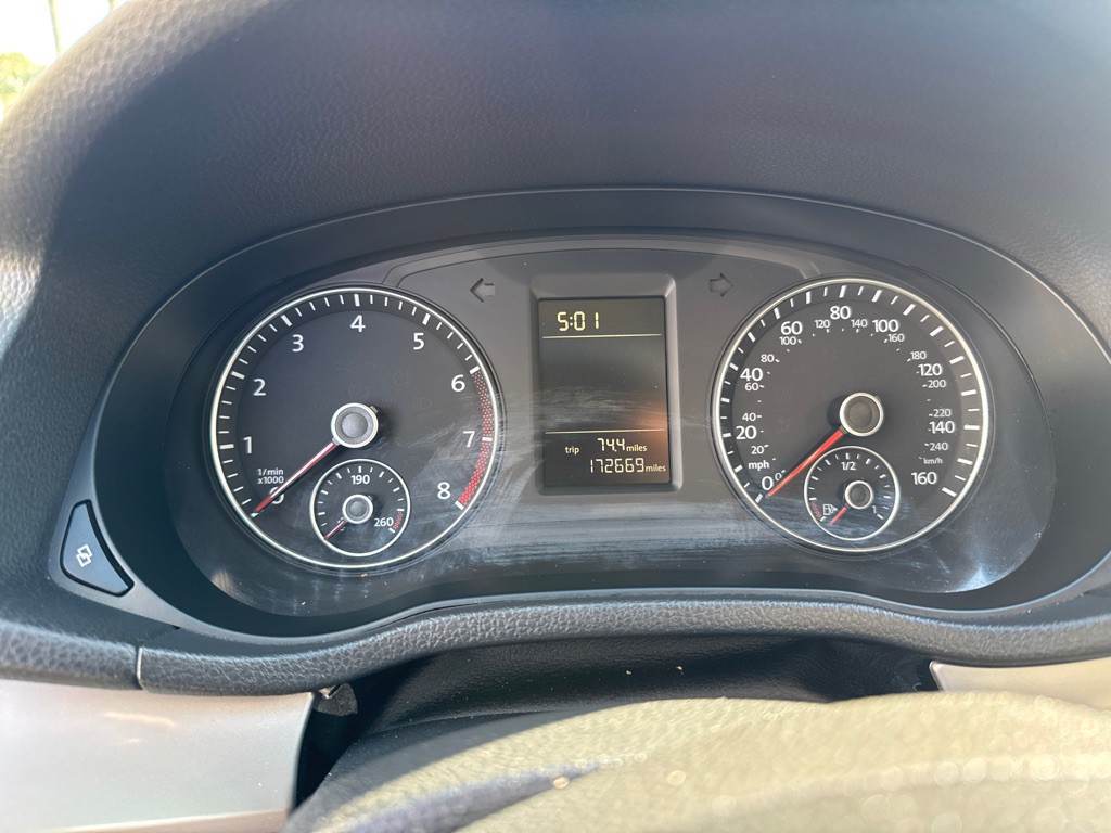 2012 Volkswagen Passat Image 7