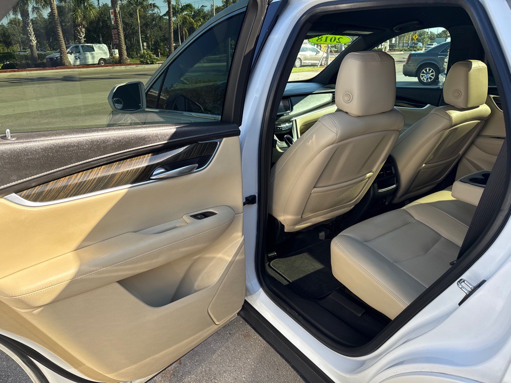 2018 Cadillac XT5 Image 8
