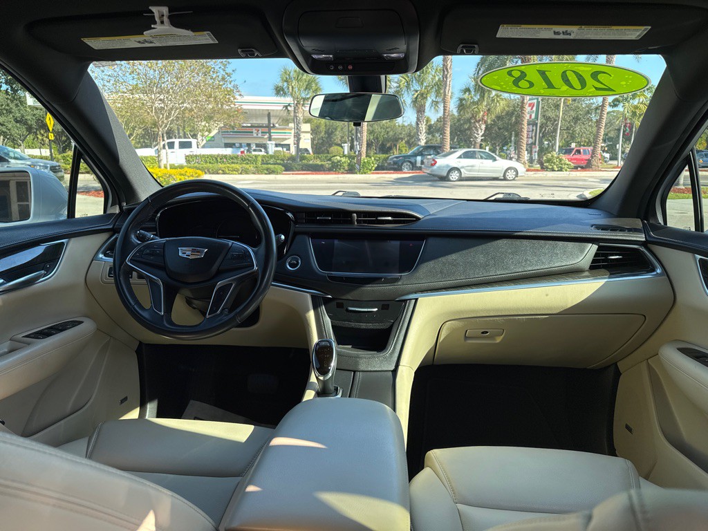 2018 Cadillac XT5 Image 12