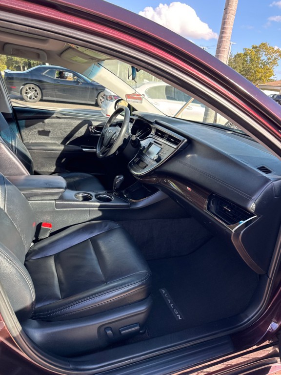 2013 Toyota Avalon Image 14