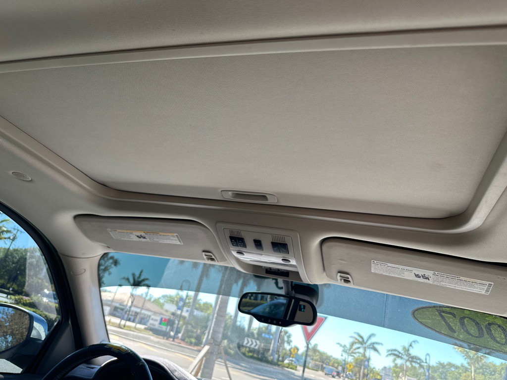 2007 Chevrolet Suburban Image 17