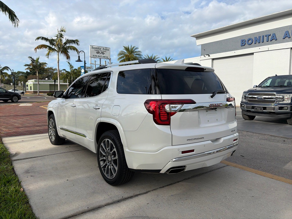 2021 GMC Acadia Image 5