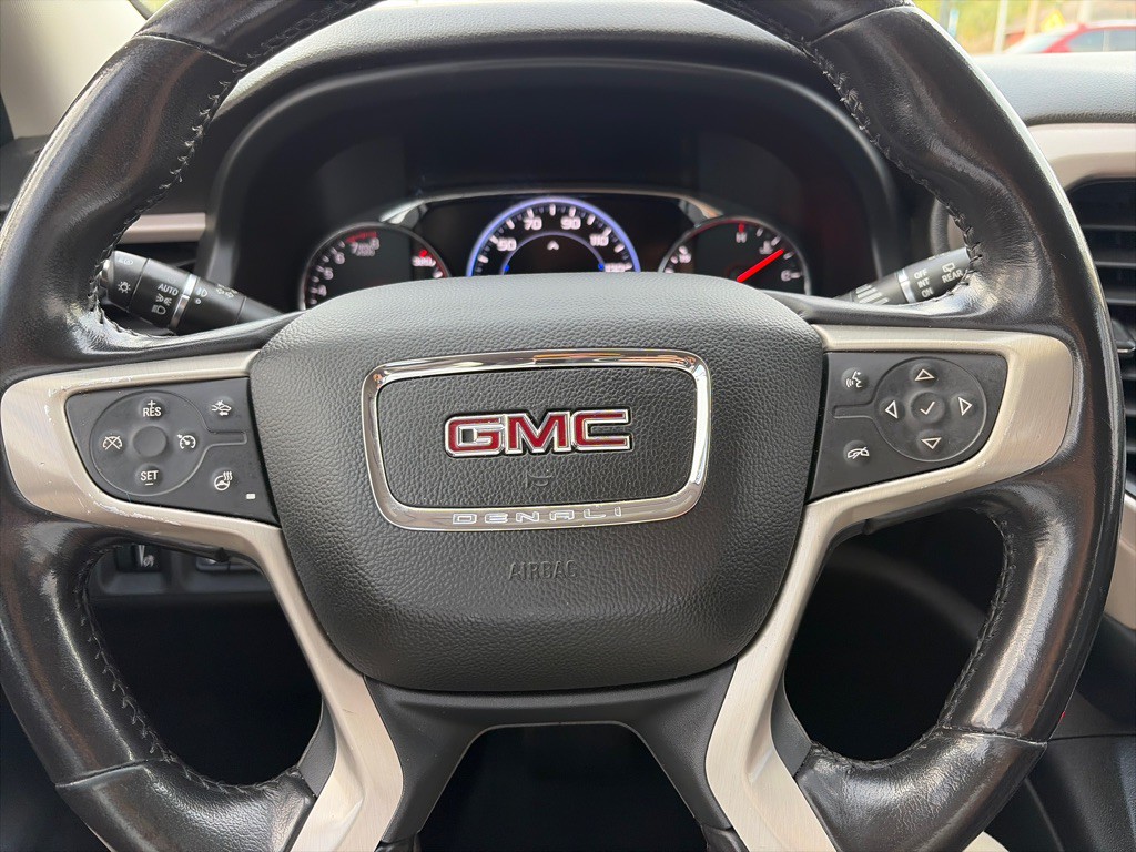2021 GMC Acadia Image 16