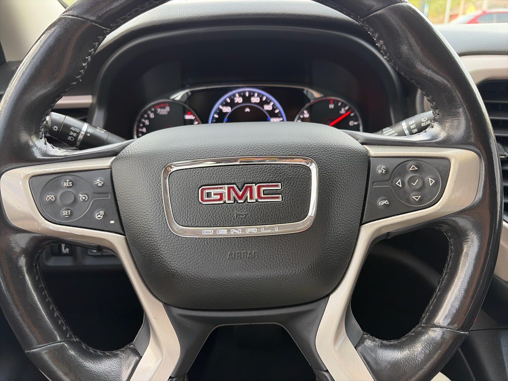 2021 GMC Acadia Image 34