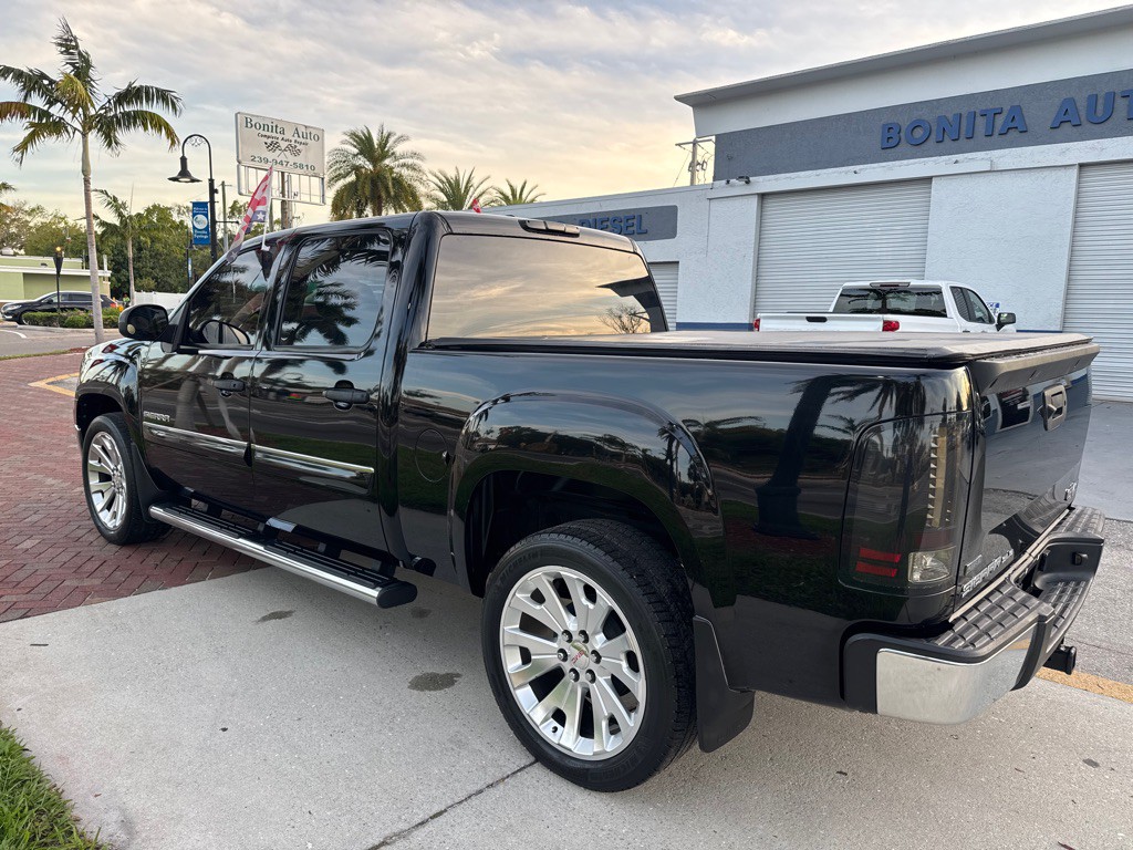 2011 GMC Sierra Image 6