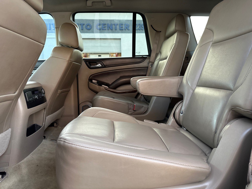 2016 Chevrolet Tahoe Image 7