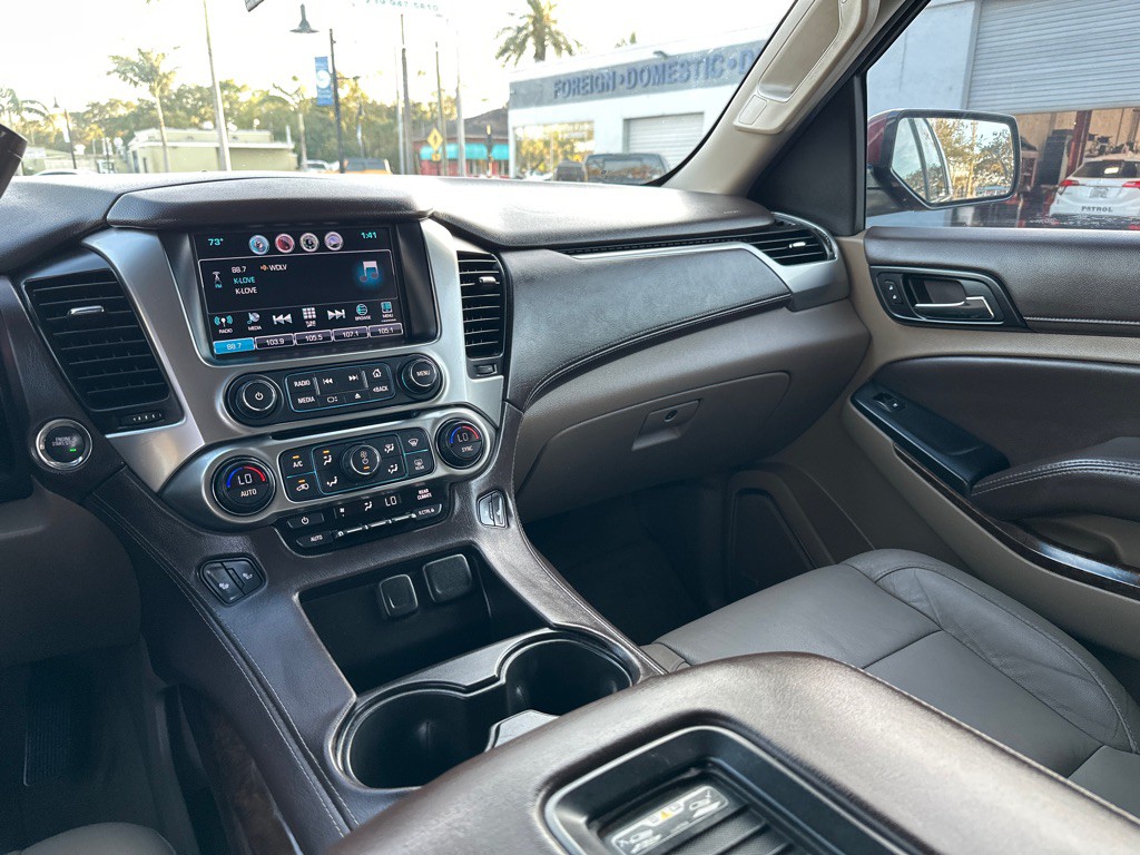2016 Chevrolet Tahoe Image 10