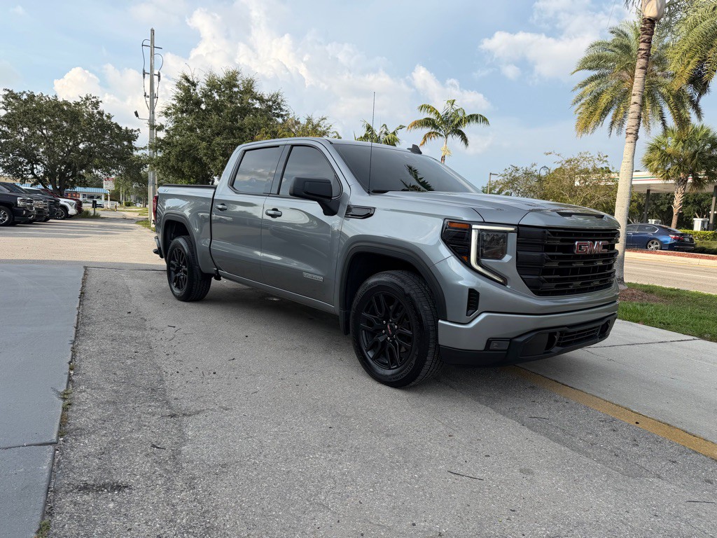 2023 GMC Sierra Image 1