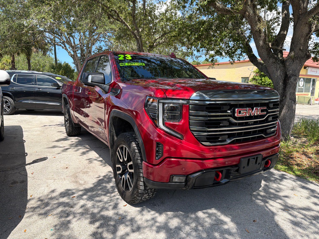 2023 GMC Sierra Image 3