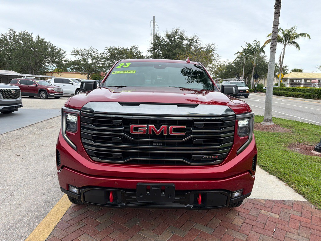 2023 GMC Sierra Image 5