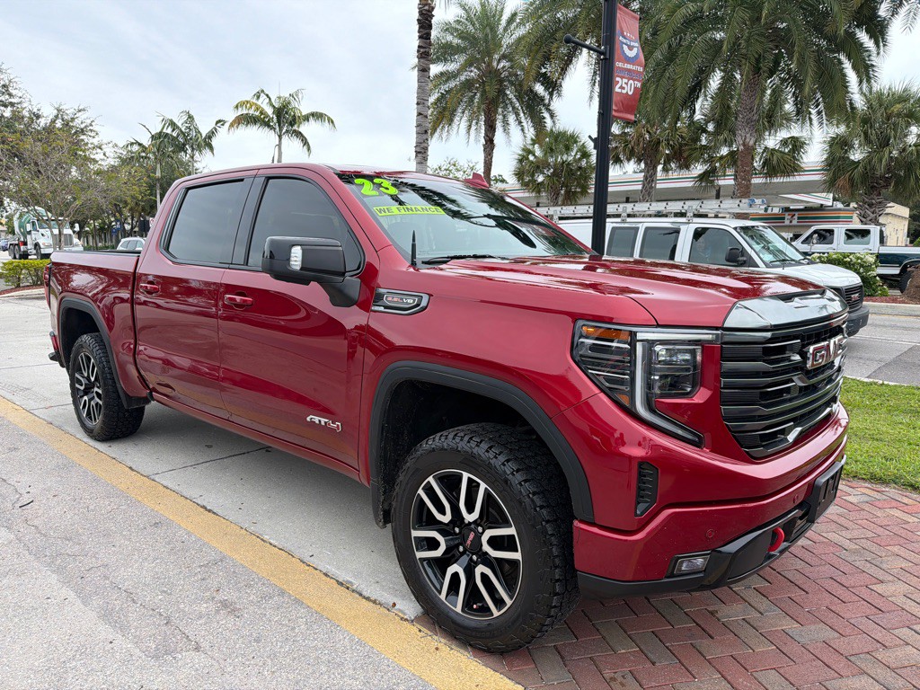 2023 GMC Sierra Image 6