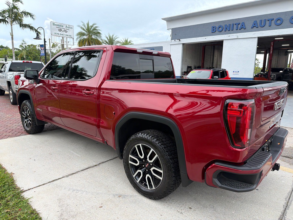 2023 GMC Sierra Image 9