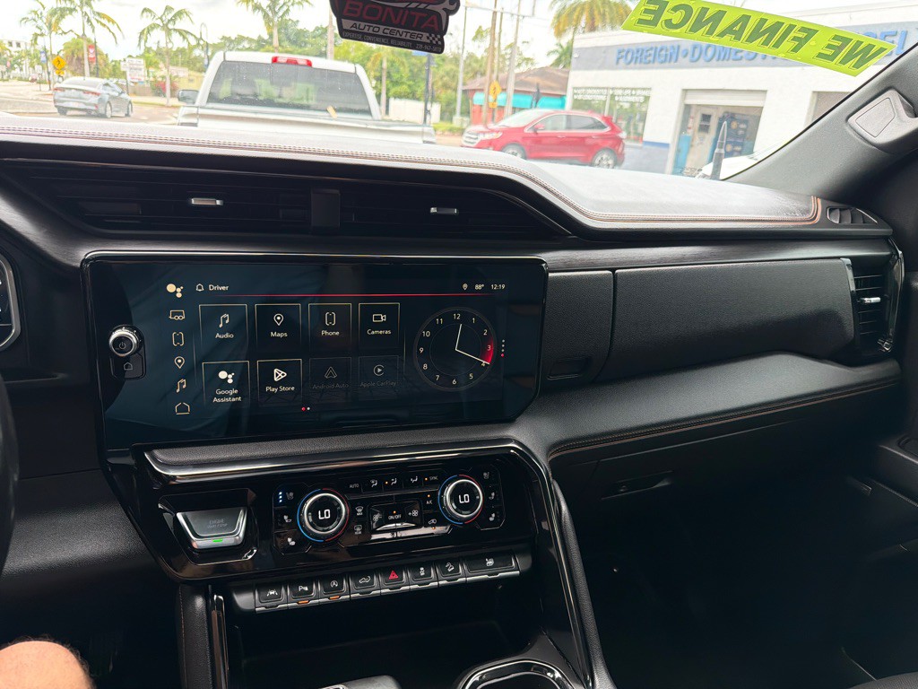 2023 GMC Sierra Image 17