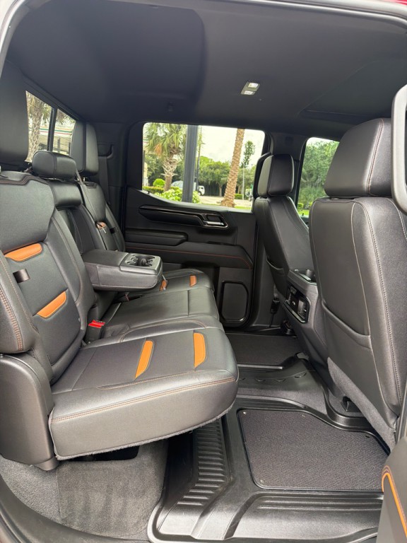 2023 GMC Sierra Image 21