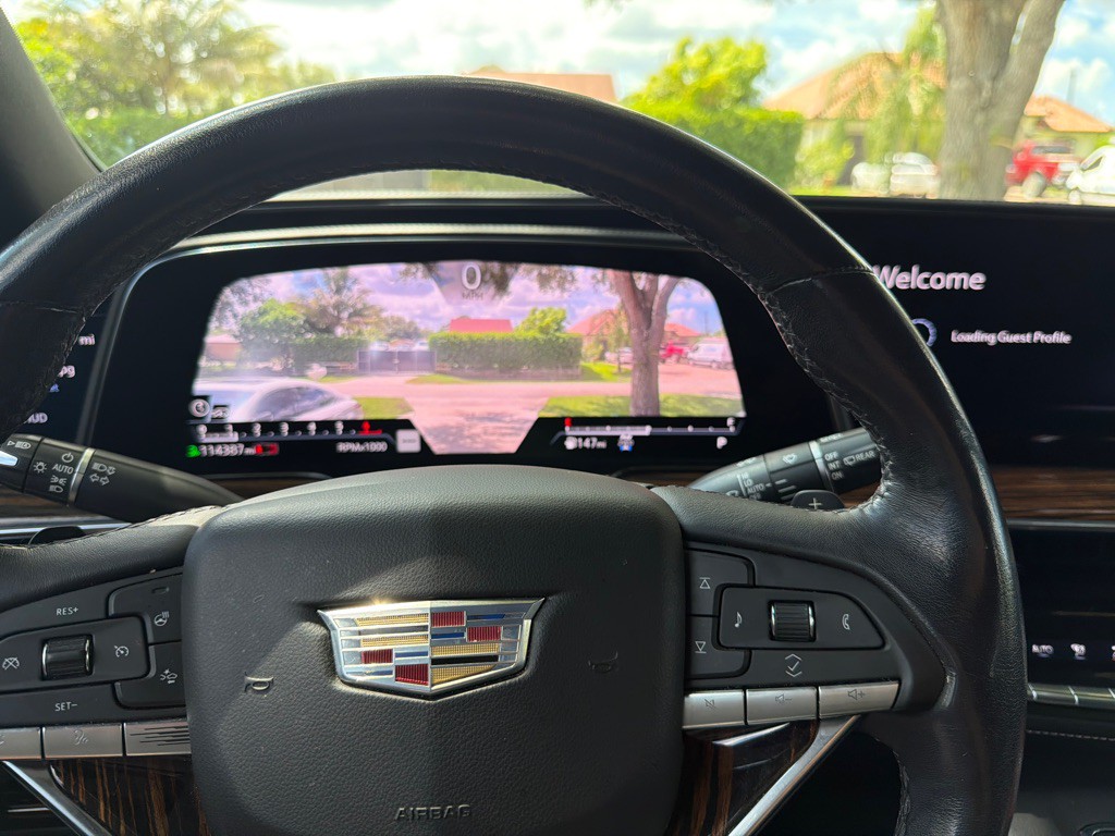2021 Cadillac Escalade Image 13