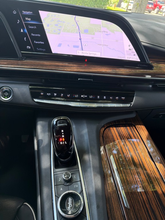 2021 Cadillac Escalade Image 15