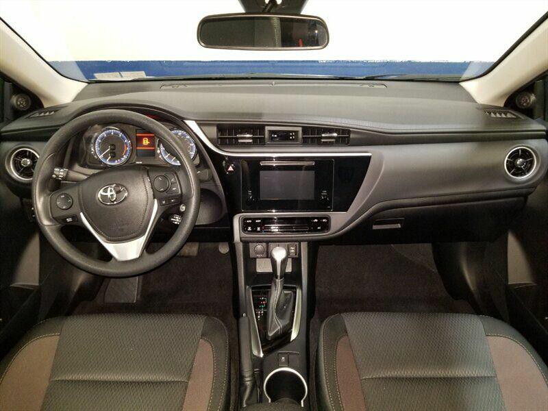 2018 Toyota Corolla Image 6