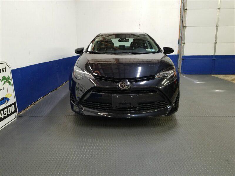 2018 Toyota Corolla Image 32