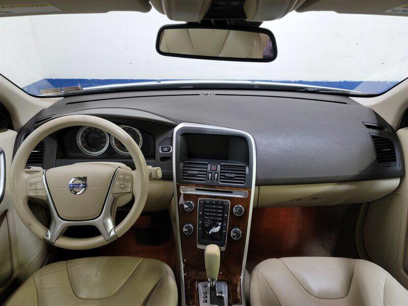 2012 Volvo XC60 Image 6