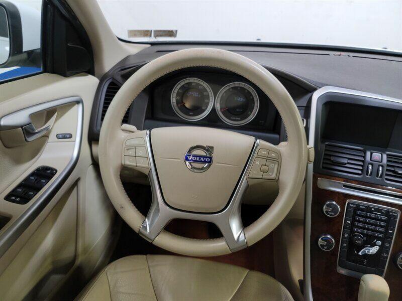 2012 Volvo XC60 Image 7