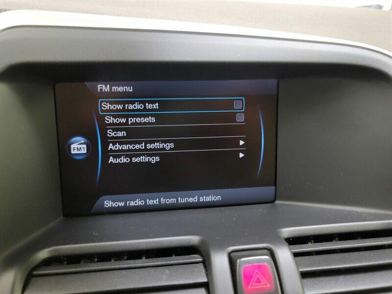 2012 Volvo XC60 Image 12
